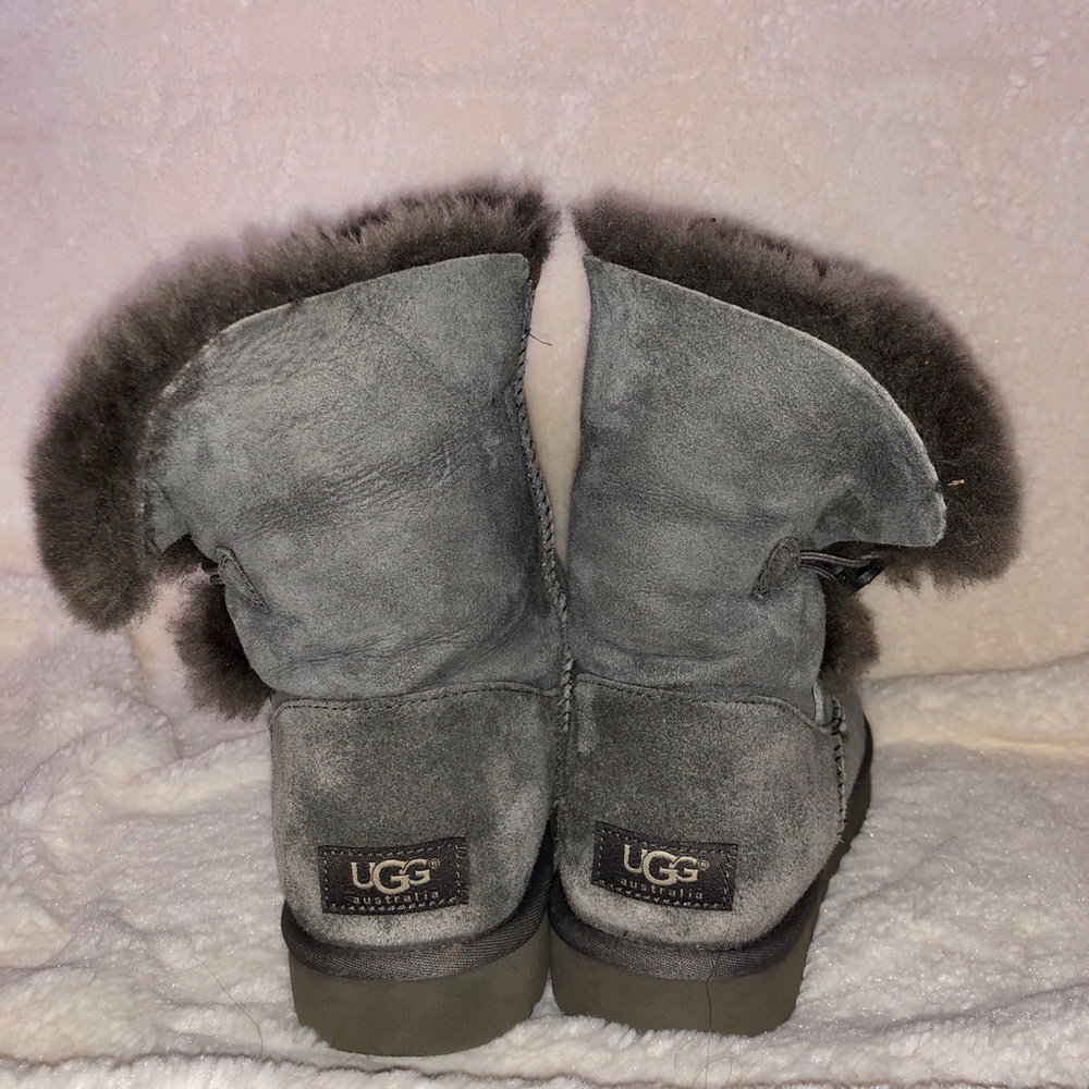 UGG Single Bailey Button Grey Authentic Boots